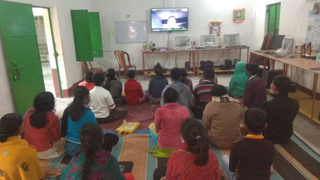 Spoken English 1.jpg